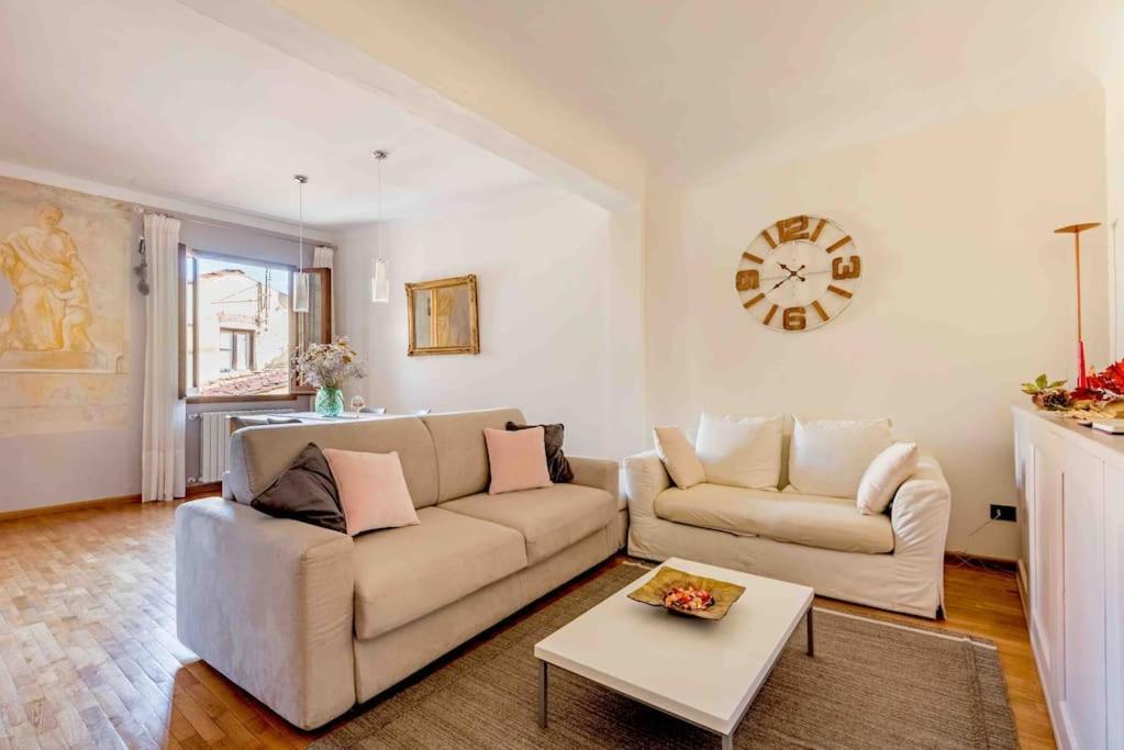 La Musa Di Via Dante Apartamento Florença
